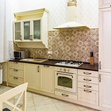 Фредра, 6 Liov Exterior foto