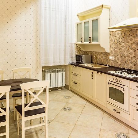 Фредра, 6 Liov Exterior foto